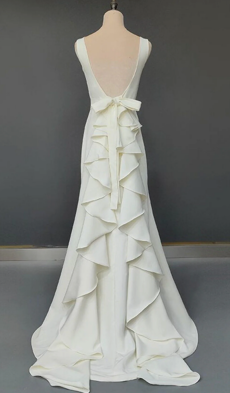 Sexy Backless wedding dress