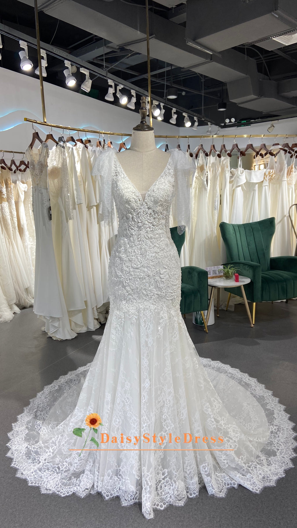 Classic Mermaid Lace Boho Wedding Dress