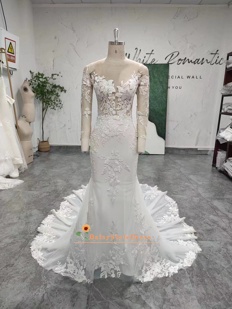 Classic Mermaid Lace Wedding Gown