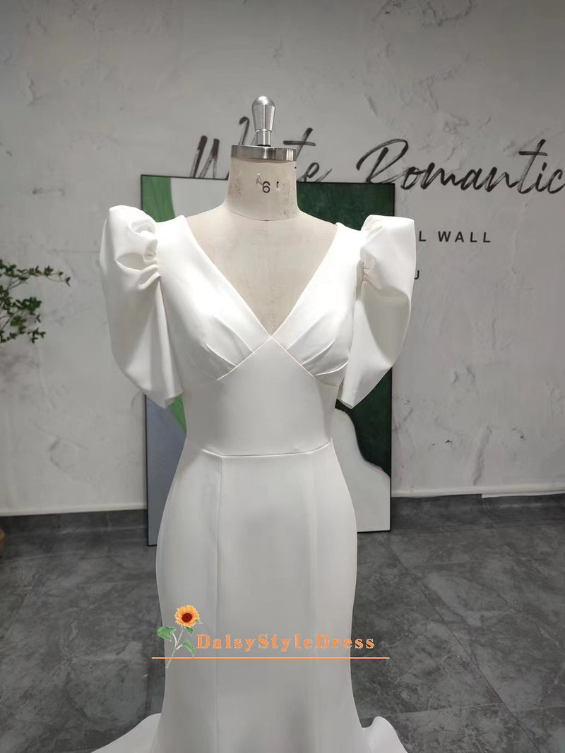 Half Puff Sleeve Wedding Gown