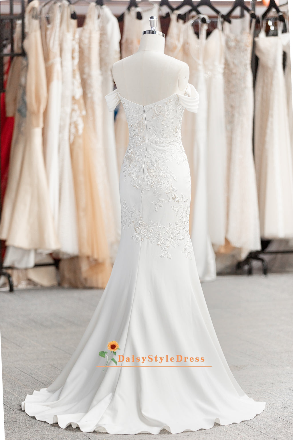 Mermaid Backless Ivory Wedding Dress