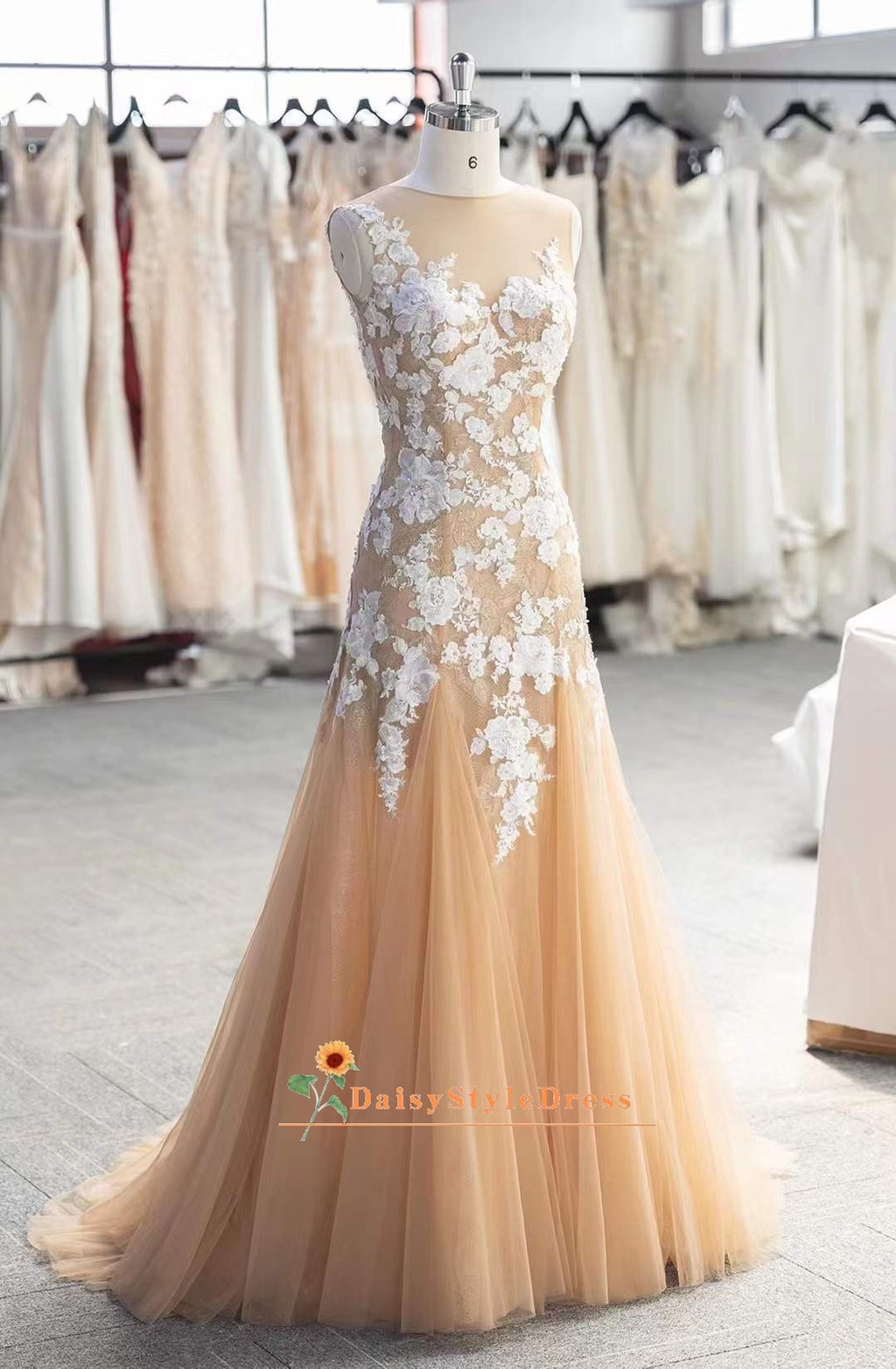 Mermaid V-back Champagne Lace and Tulle Wedding Dress