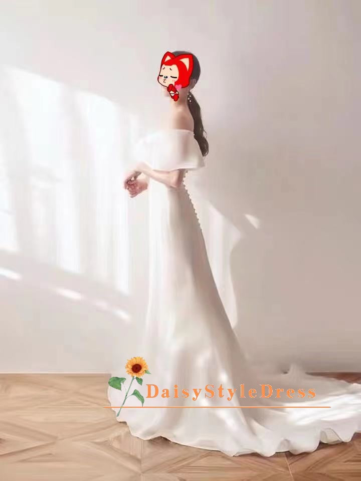 Off Shoulder Sleeve Wedding Gown