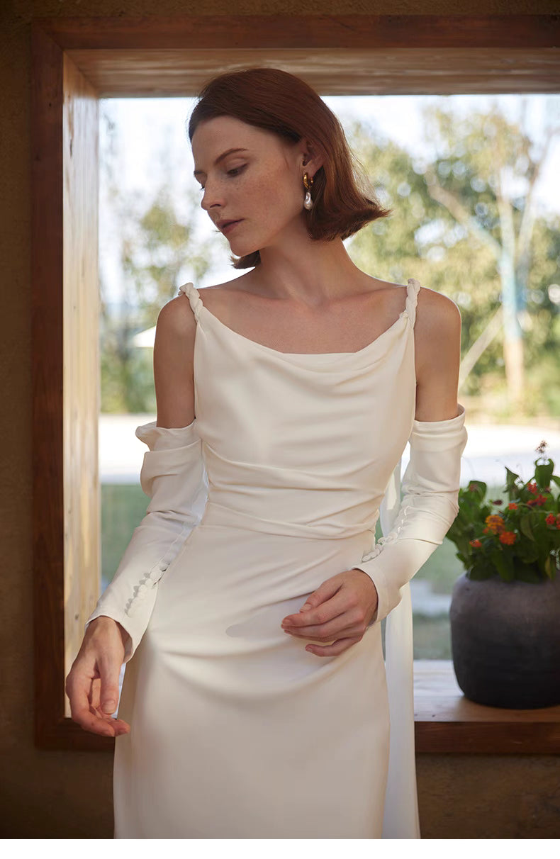 long sleeve wedding dress