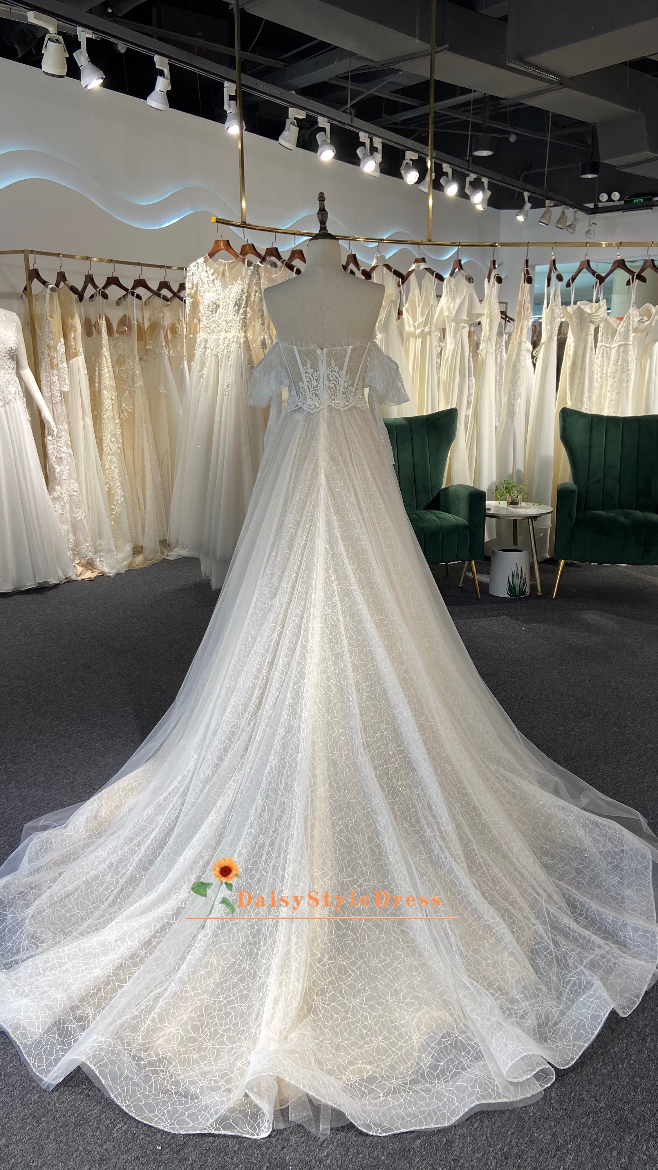 Sexy Off Shoulder Long Sleeve Boho Wedding Dress – daisystyledress