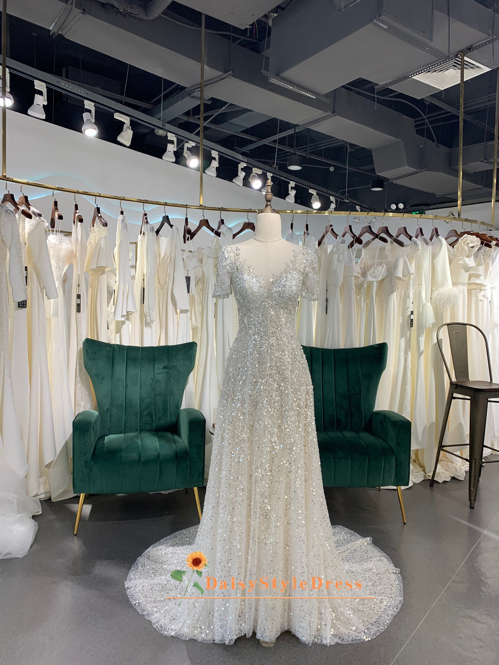 Short Sleeve Sparkle Sequins Wedding Dress
