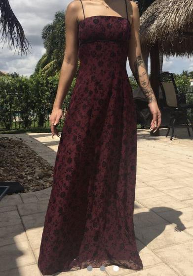Vintage 90s Black and Burgundy Party Dress daisystyledress Vintage 90s Black and Burgundy Party Dress daisystyledress