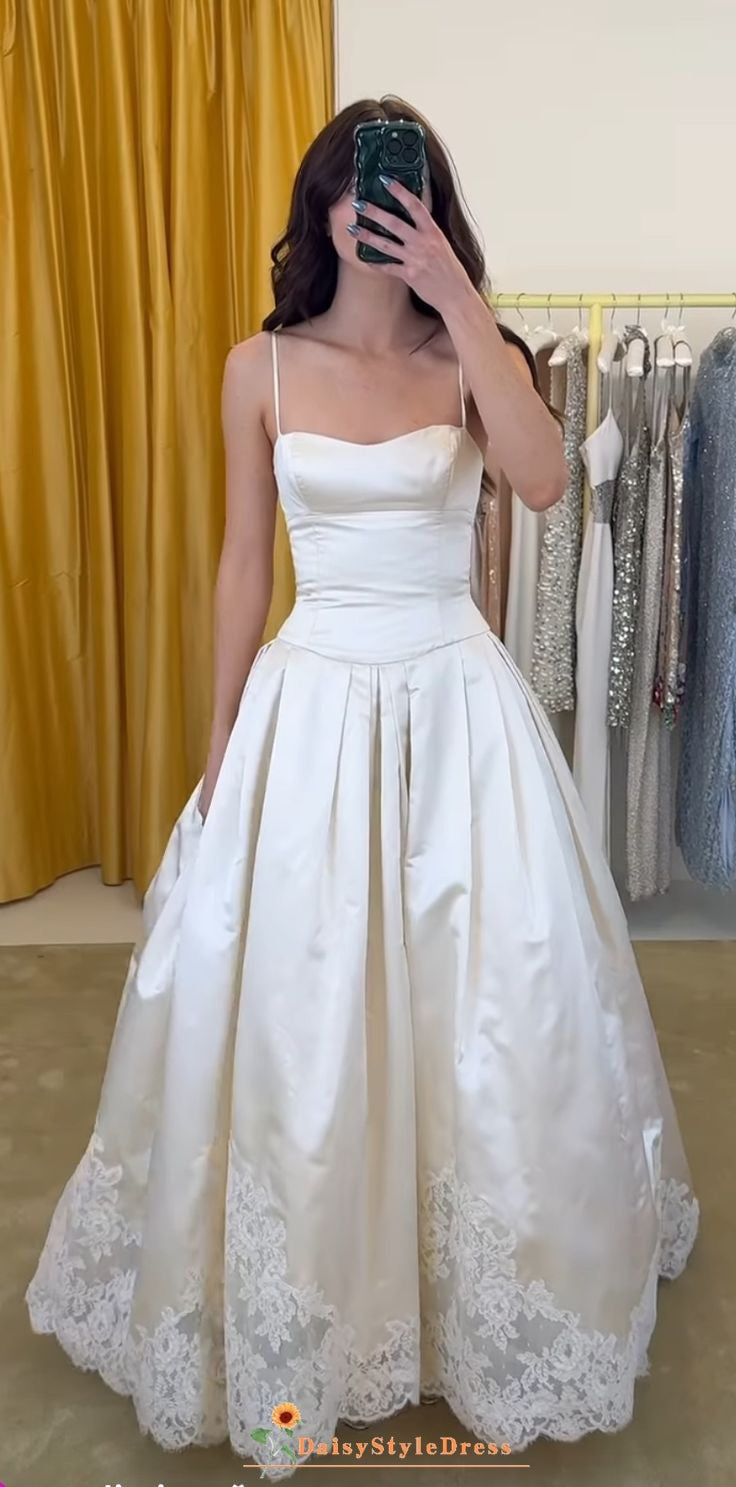 V-waistline 90S Wedding Dress – daisystyledress