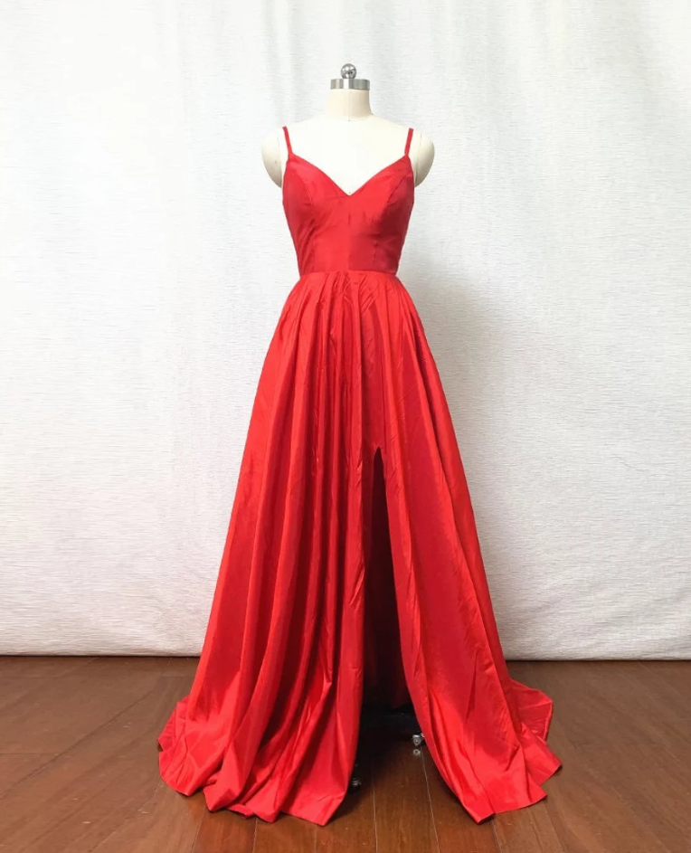 red prom dress