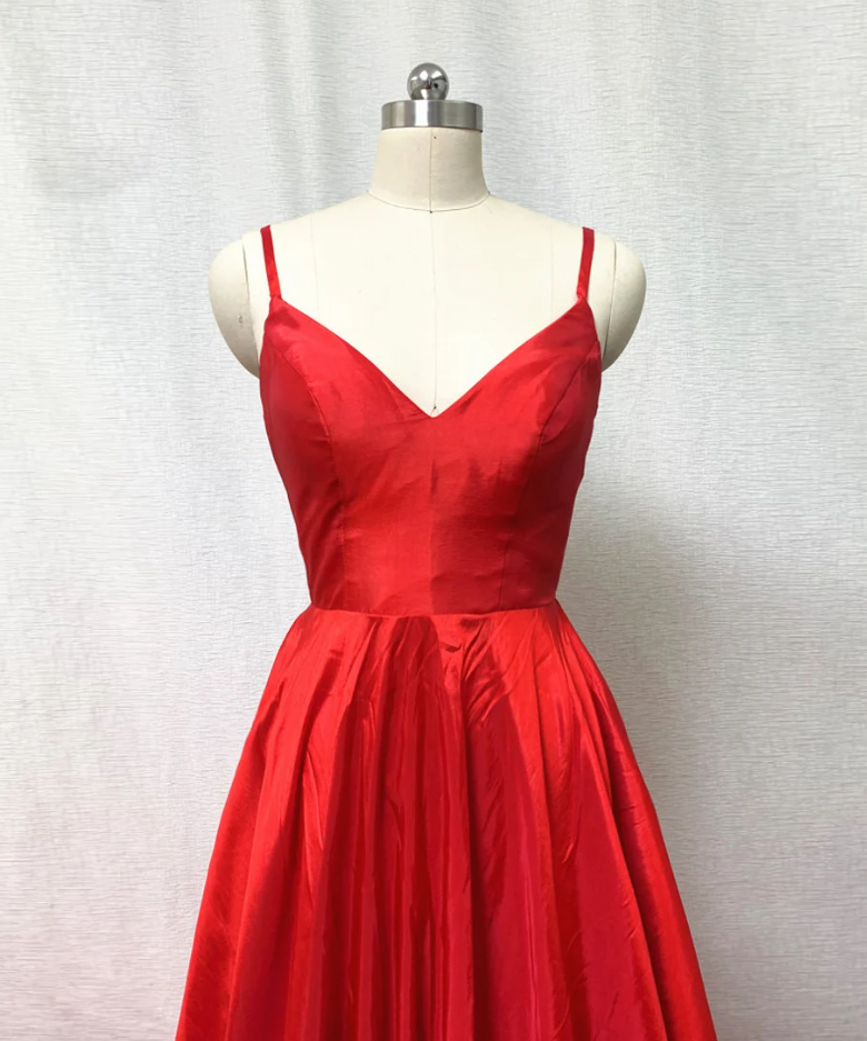 red prom dress