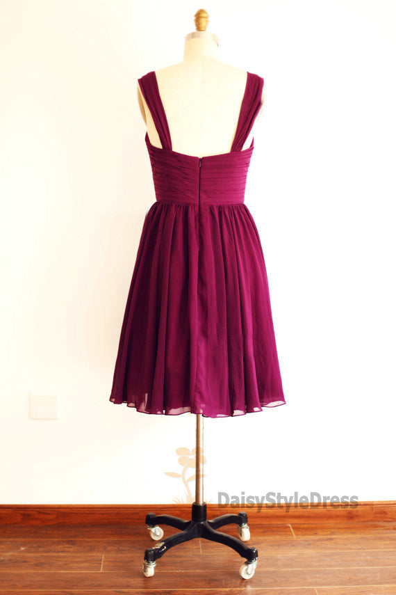 Knee Length V-neckline Burgundy Bridesmaid Dress – daisystyledress