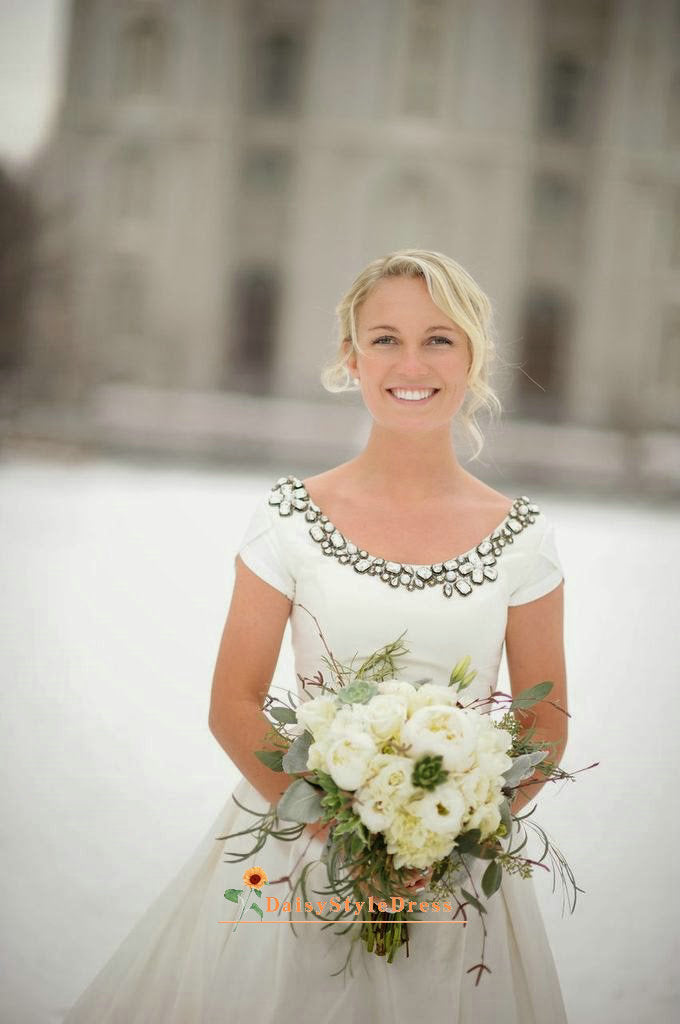 simple wedding dress