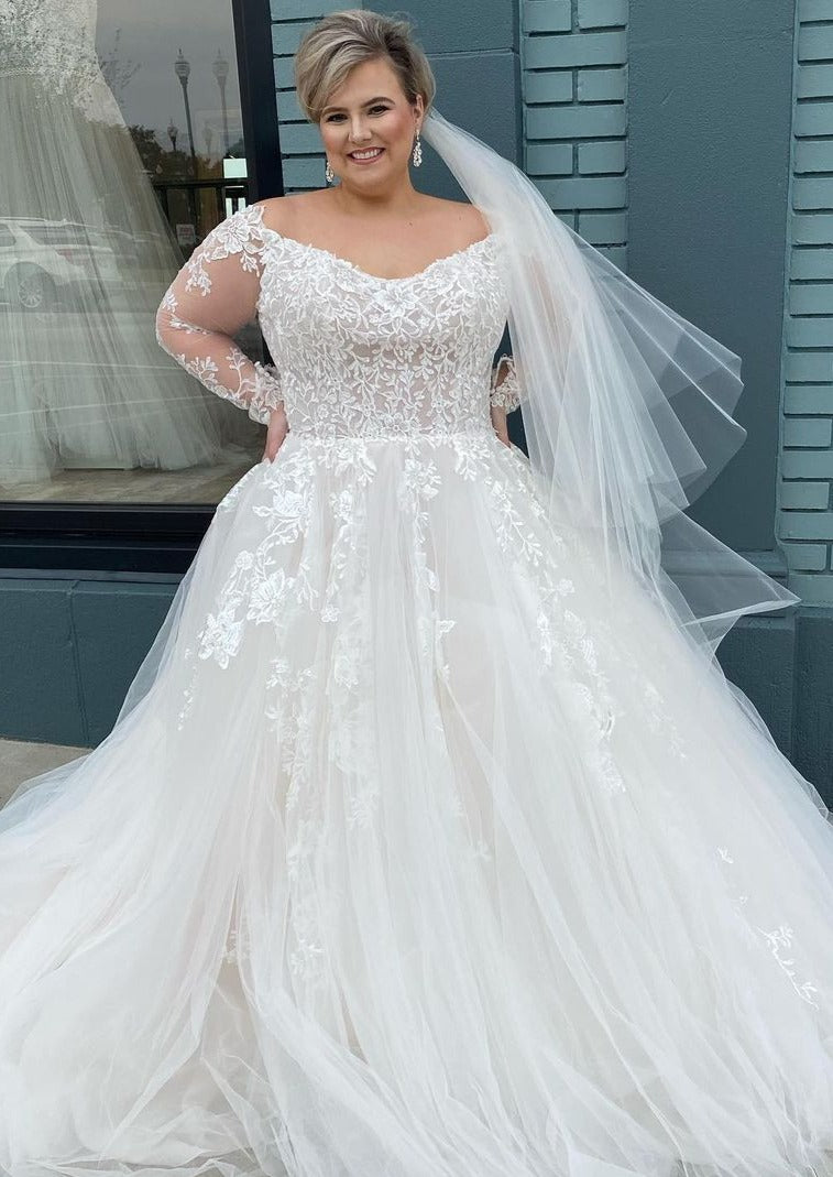 long sleeve lace plus size wedding dress