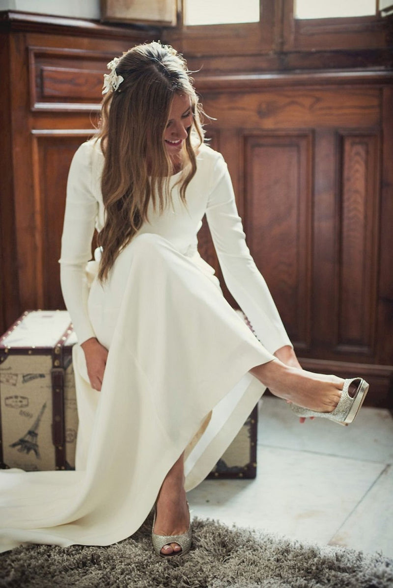 long sleeve wedding dress