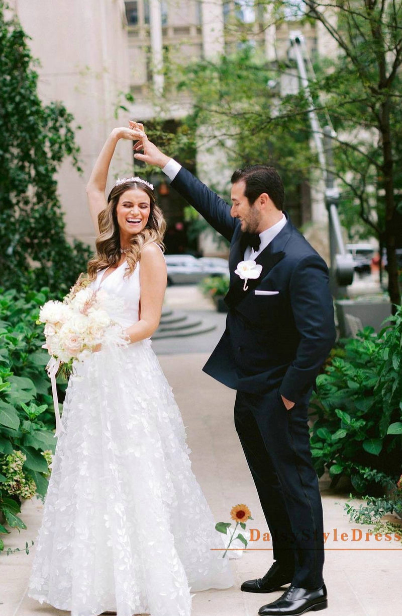 outdoor wedding dress