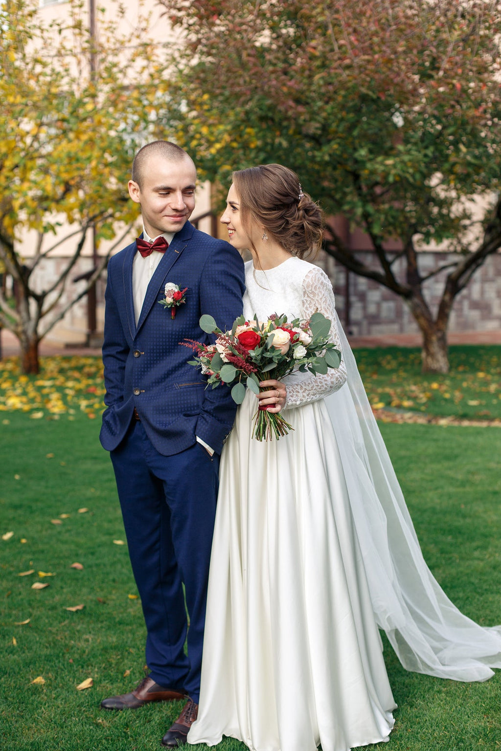 modest long sleeve wedding dress