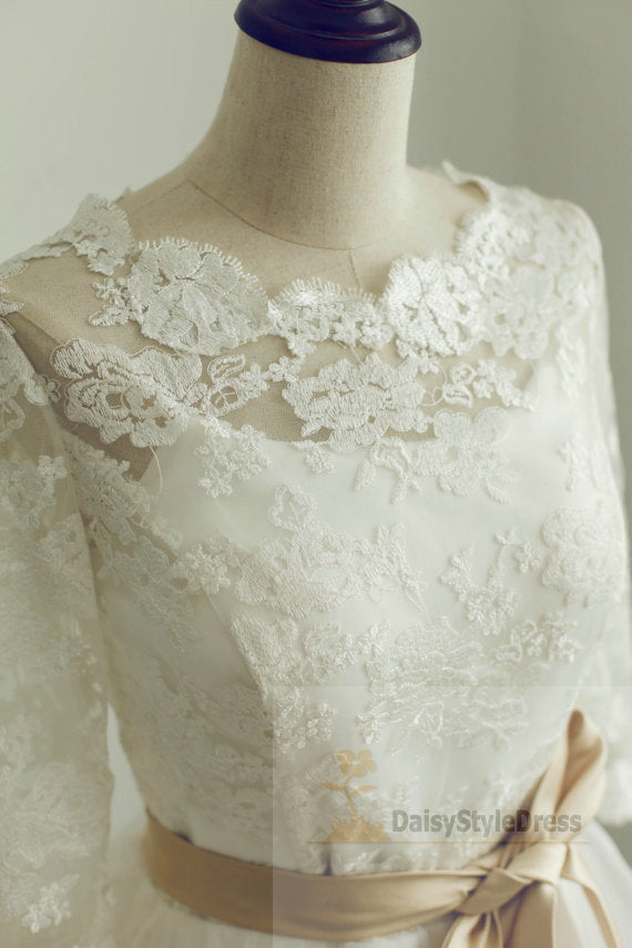 Tea Length Half Sleeves Vintage Lace Wedding Dress - daisystyledress