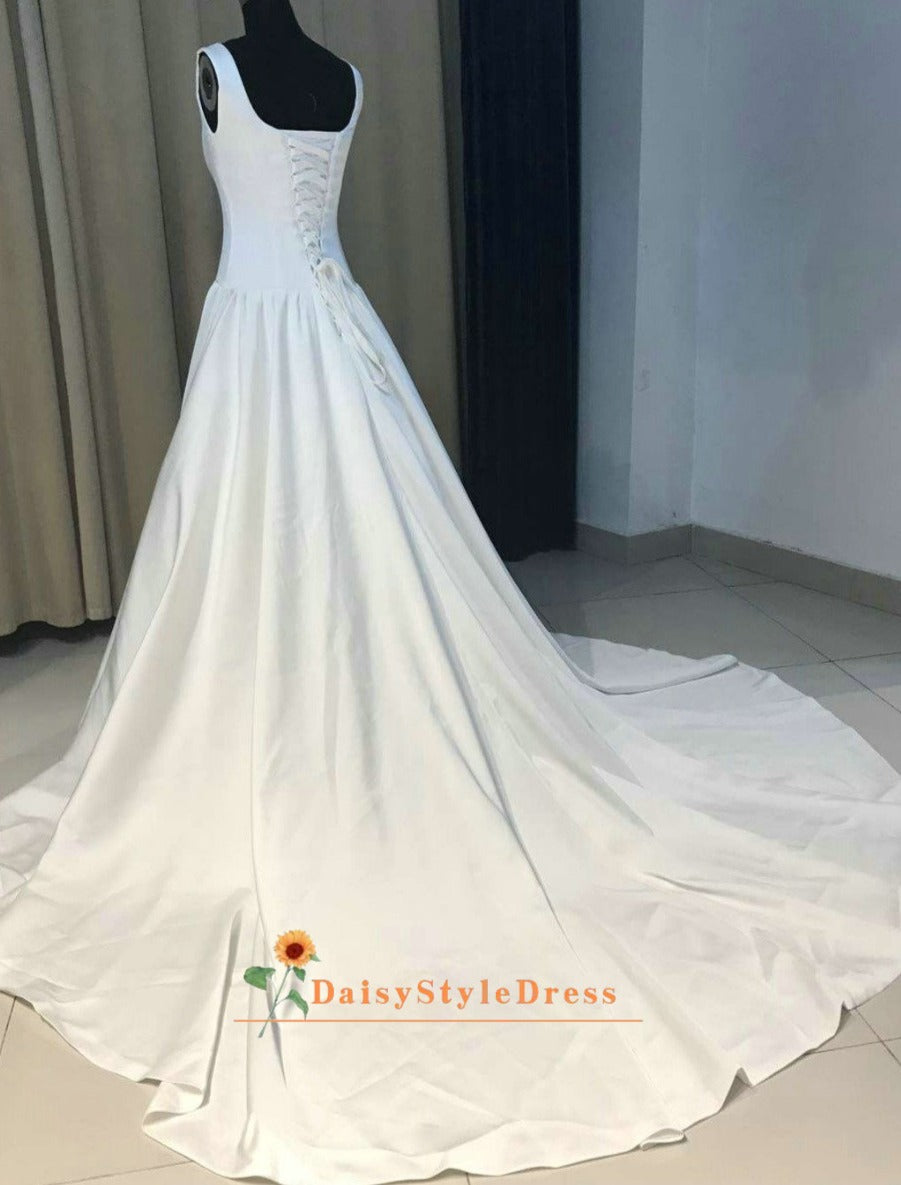 ivory wedding dress