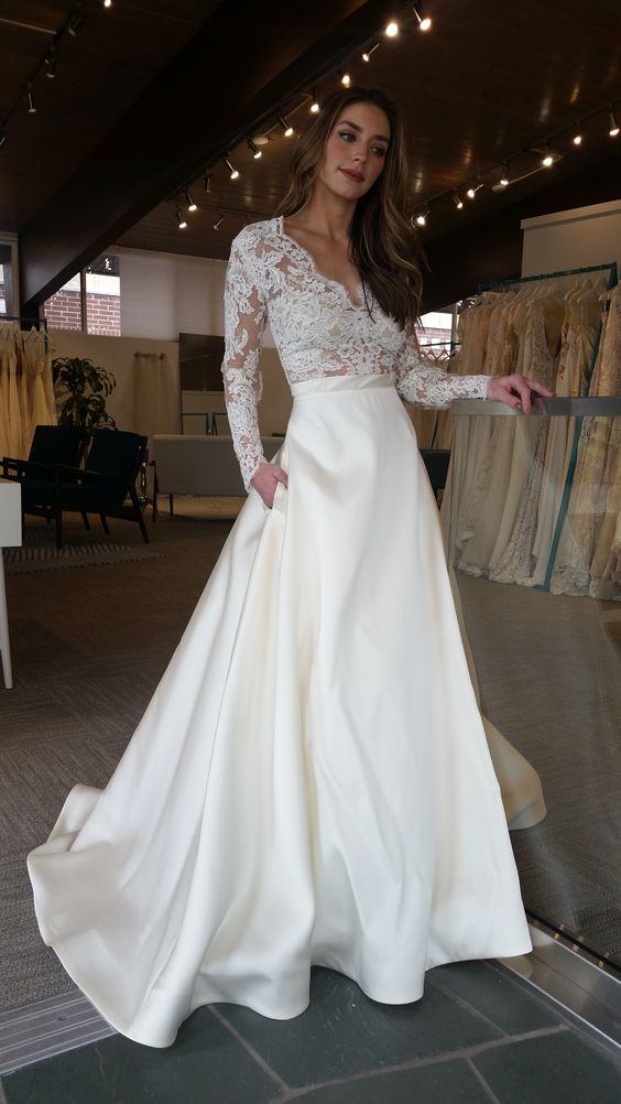 High Quality French Lace Long Sleeve Wedding Dress with Pocket - daisystyledress