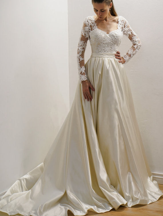 long sleeve wedding dress