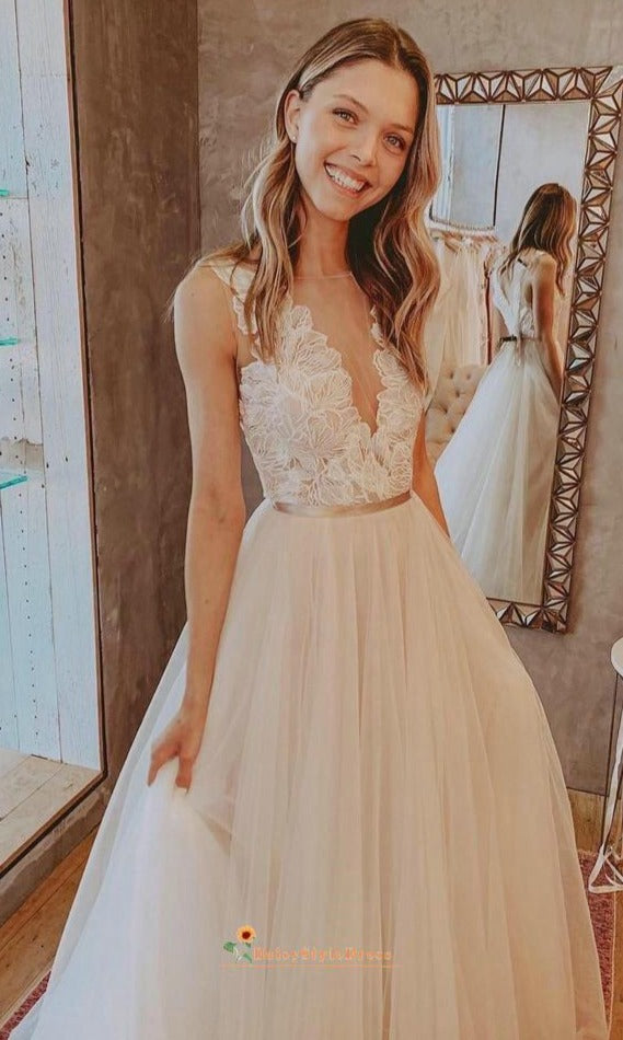 lace wedding dress