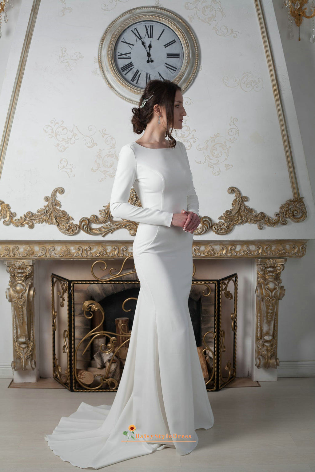 long sleeve wedding dress