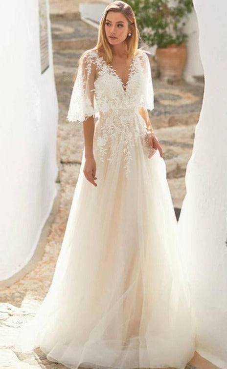 Light Champagne Lace and Tulle Boho Wedding Dress – daisystyledress