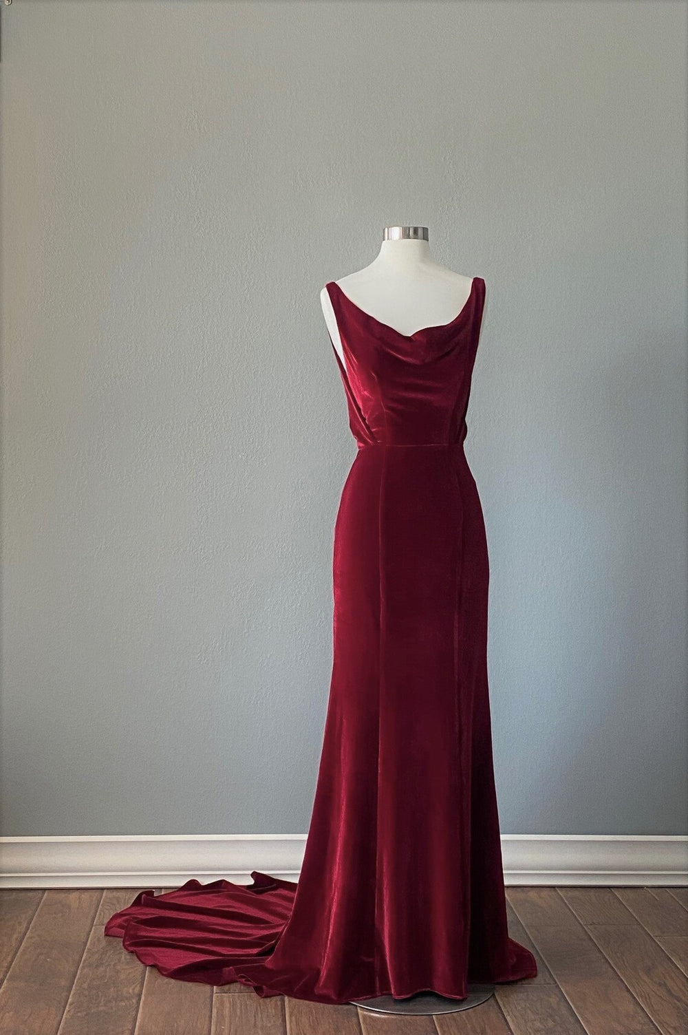 Fitted Burgundy Velvet Evening Dress daisystyledress Fitted Burgundy Velvet Evening Dress daisystyledress