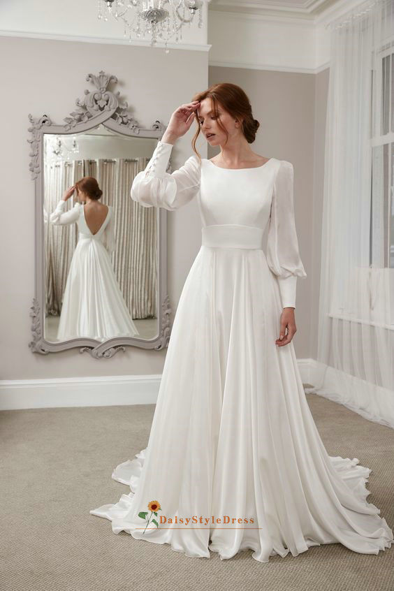 long sleeve wedding dress