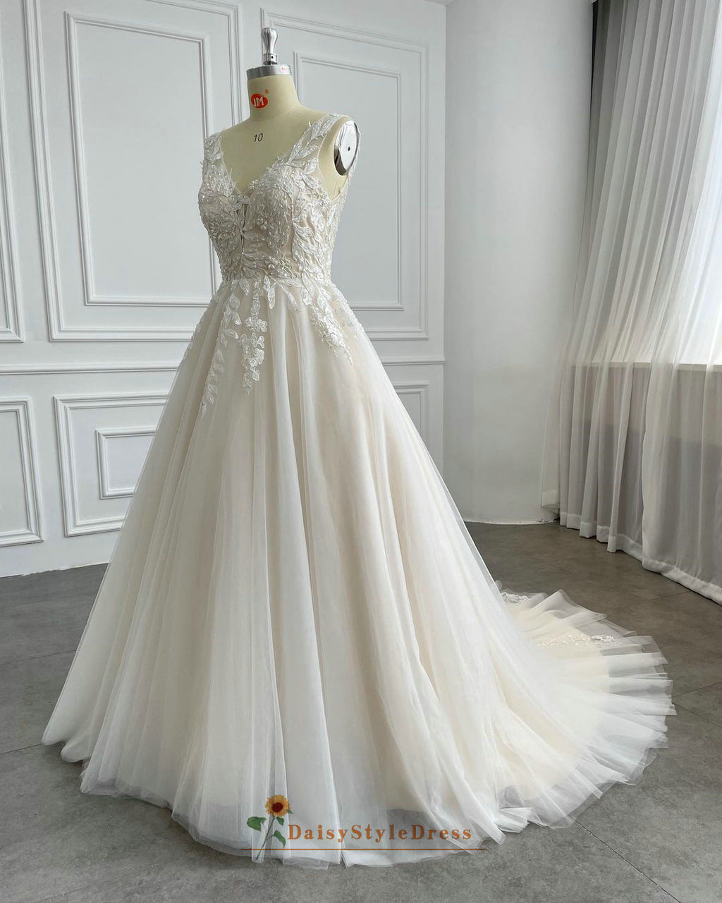 ball gown wedding dress