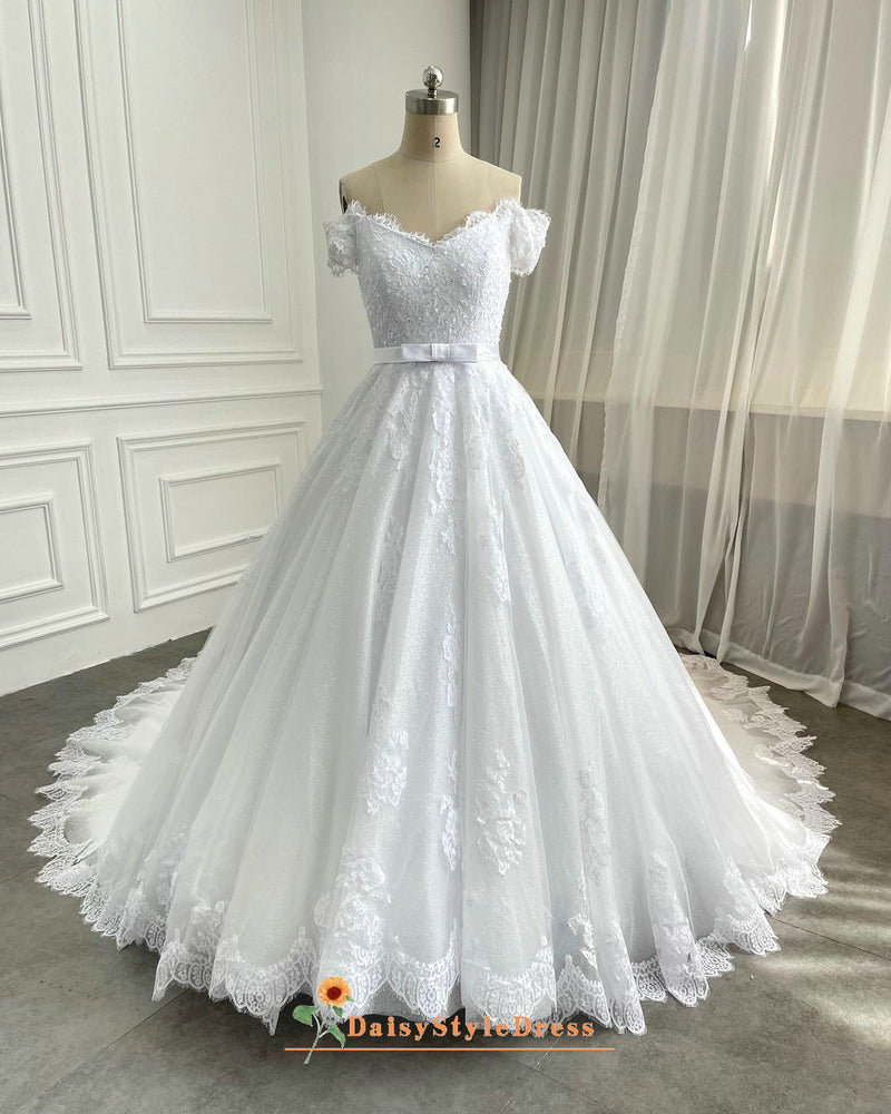 ball gown wedding dress