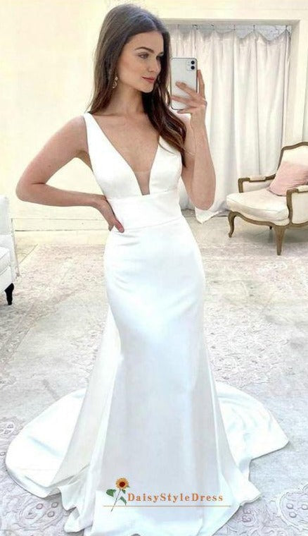 sheath wedding dress