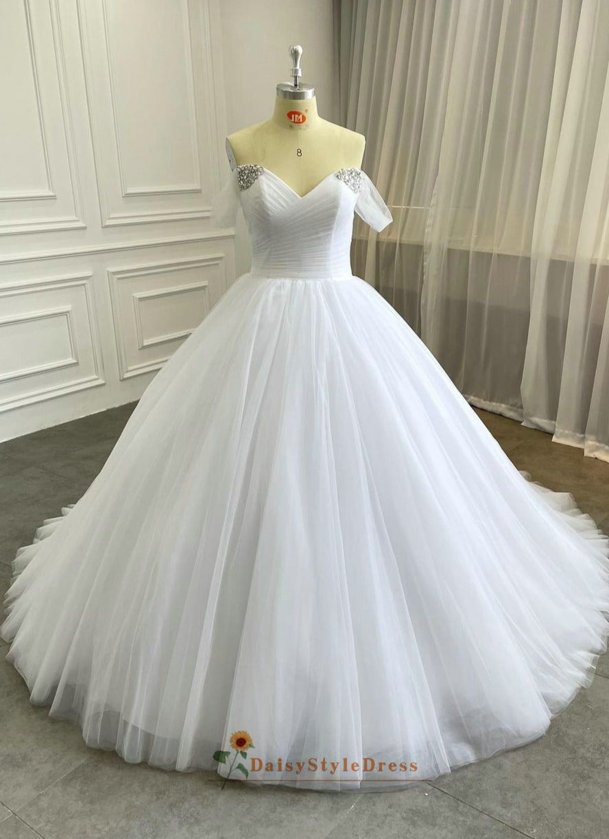 ball gown wedding dress