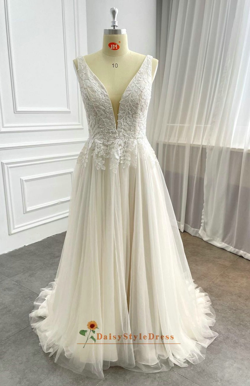 simple wedding dress