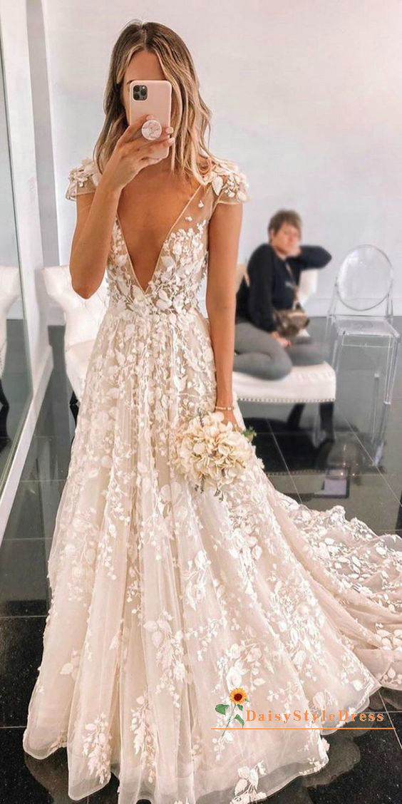 Sexy Deep V-neckline Blush Boho Wedding Dress – daisystyledress