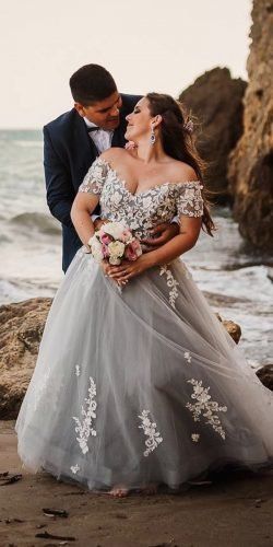 Plus Size Short Sleeve Colorful Wedding Dress - daisystyledress