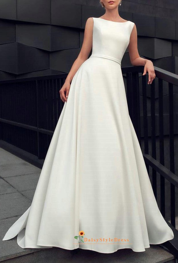 boat neckline wedding dress