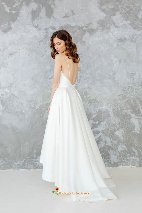 backless wedding dress