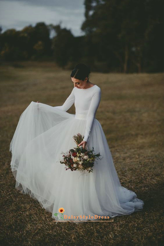 Downtown L.A. Wedding with Rooftop Views  Modest wedding dresses, Wedding  dress long sleeve, Winter wedding dress