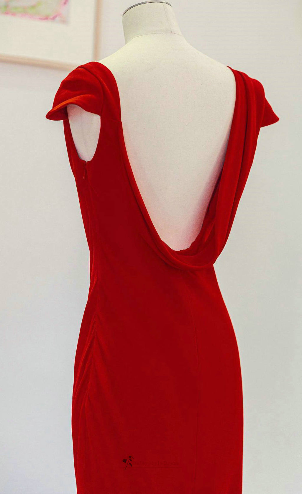 open back red party dress