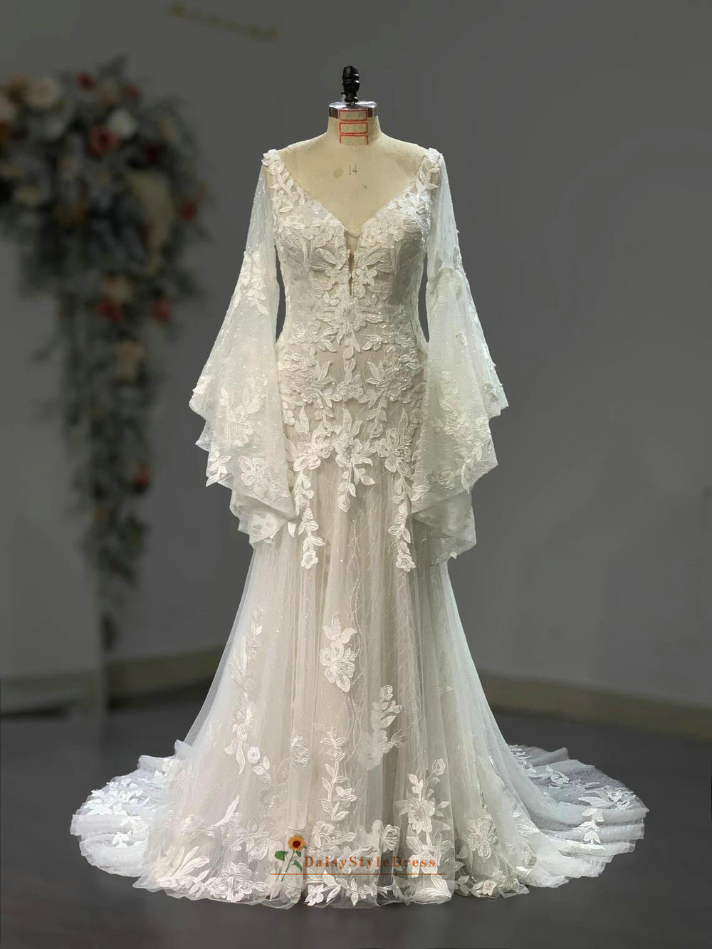 Mermaid Long Sleeve Boho Lace Wedding Dress – daisystyledress