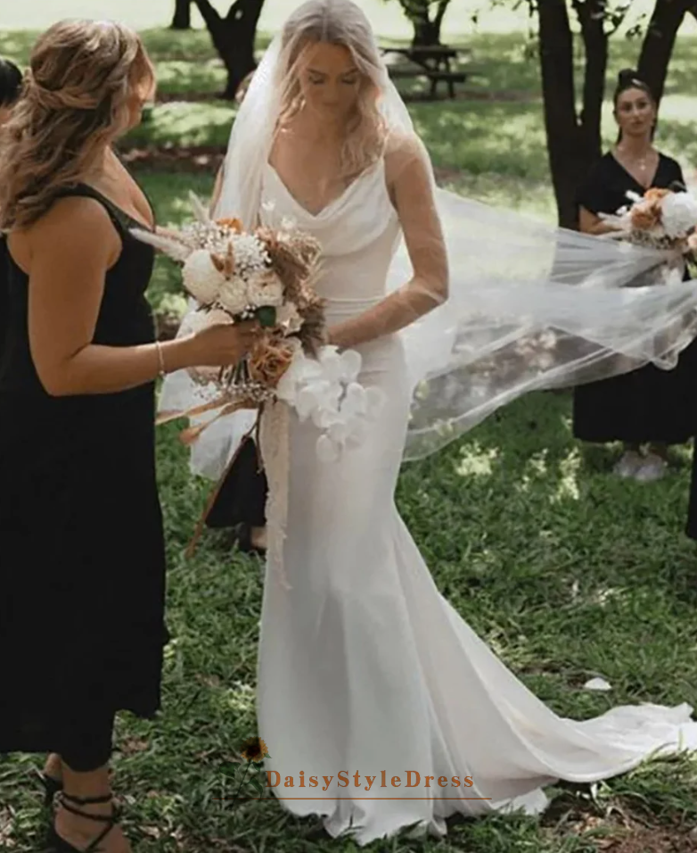 outdoor wedding dress